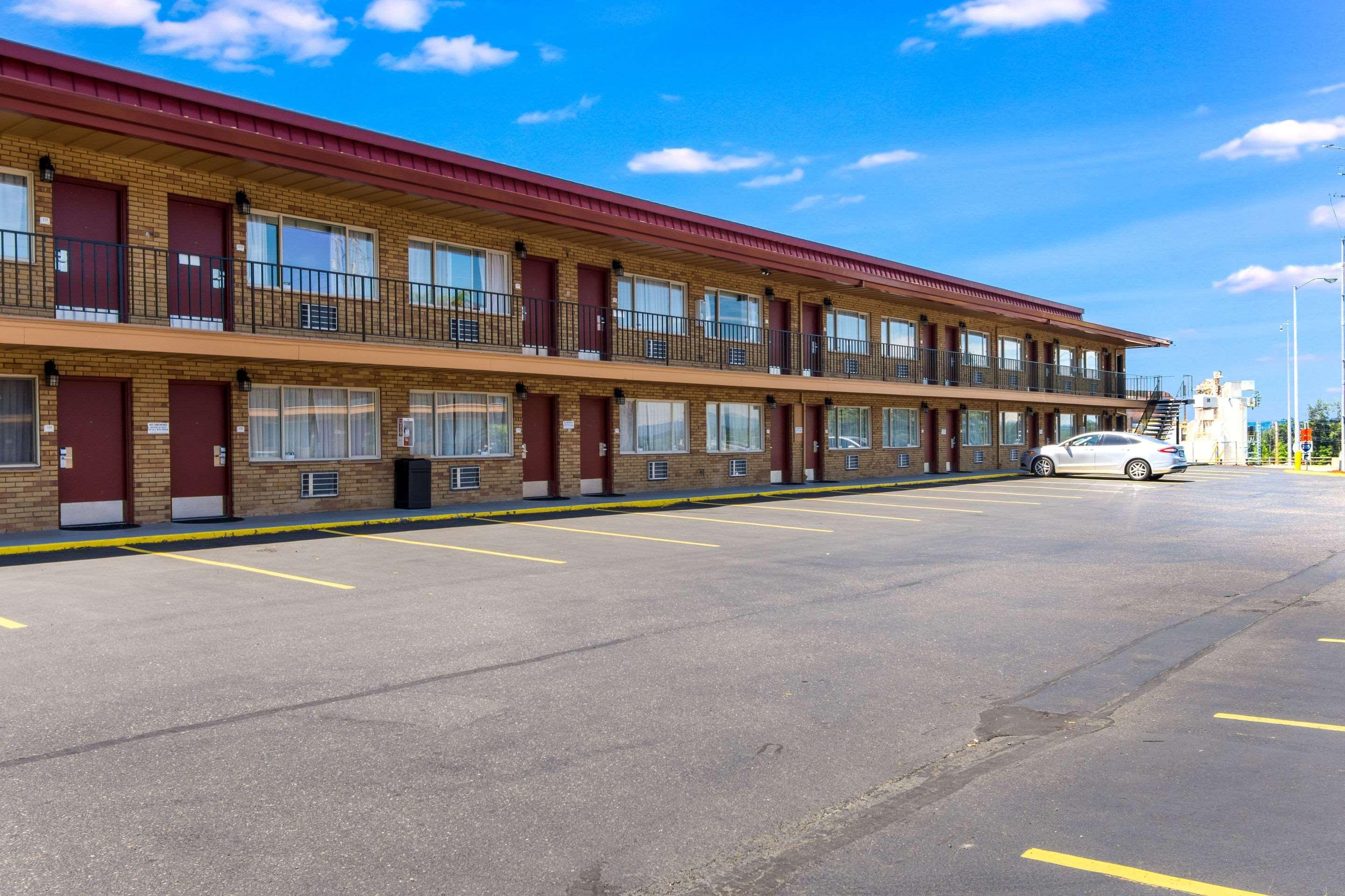 Rodeway Inn Portland Airport Exterior foto